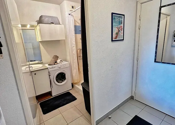Appartement Grand Studio, Coin Nuit Separe, Terrasse Et Garage Privatif Royan
