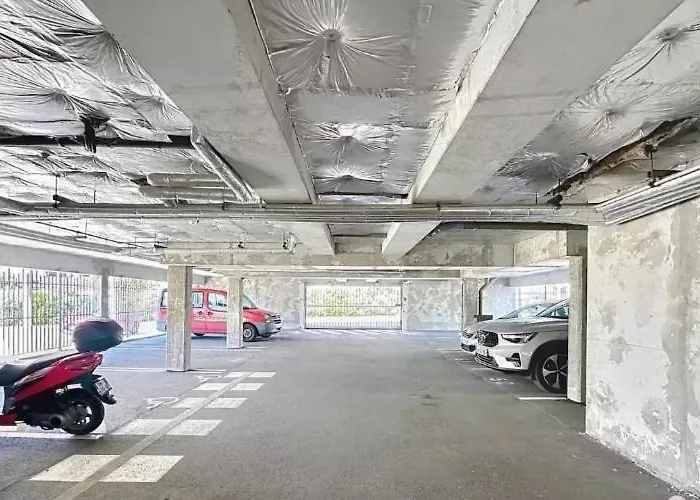 Lejlighed Grand Studio, Coin Nuit Separe, Terrasse Et Garage Privatif *